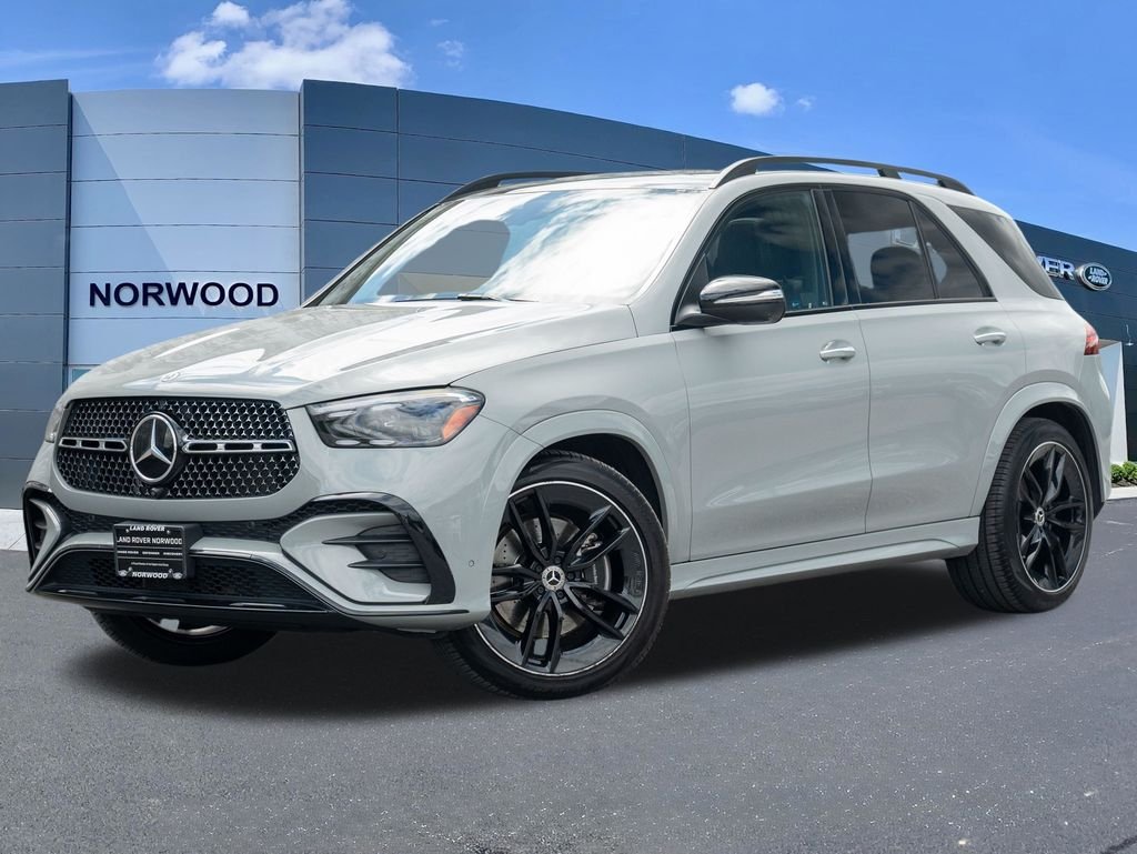 Used 2024 Gray Mercedes-Benz GLE 450 image 1