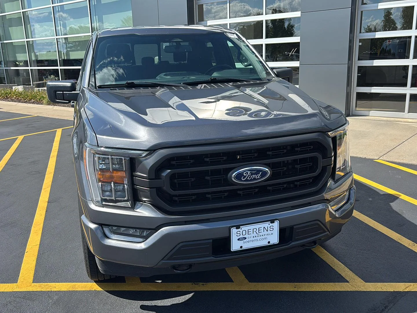 Used 2022 Carbonized Gray Ford XLT image 4