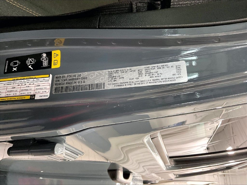 Used 2024 Gray Jeep Sport S 4xe image 35