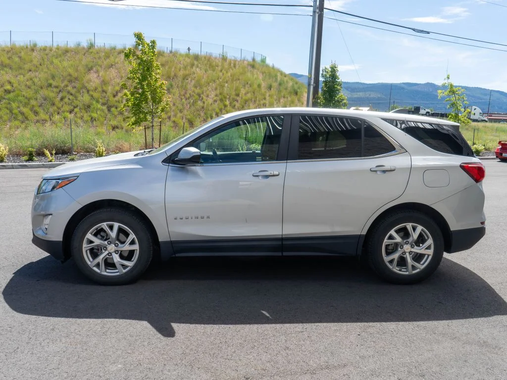 Used 2021 Silver Chevrolet LT image 4