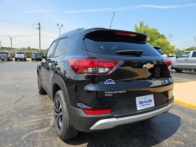 2026 Chevrolet Trailblazer LT - Photo 3