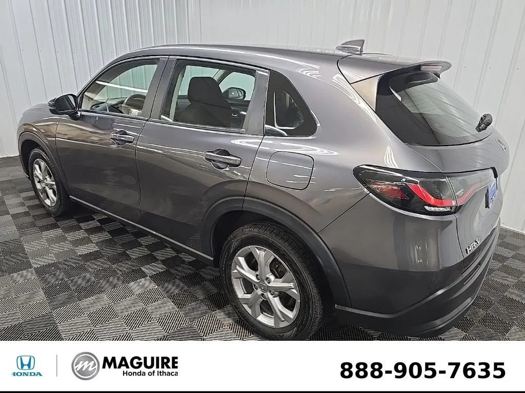 Used 2023 Modern Steel Metallic Honda LX image 10