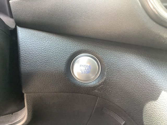 Used 2022 Quartz Hyundai SEL image 34