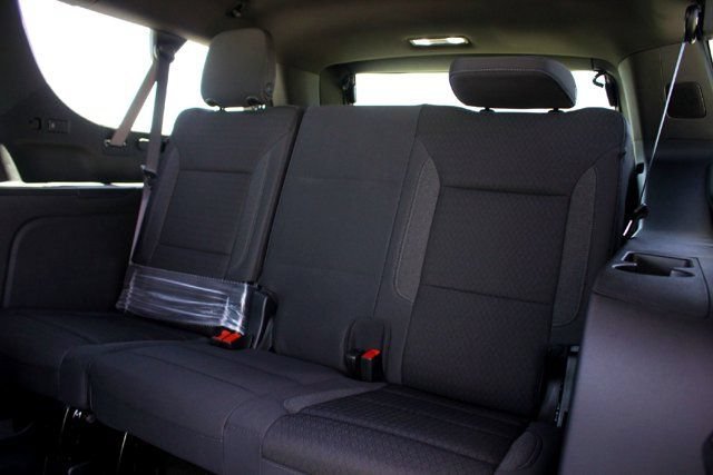 2026 Chevrolet Suburban LS - Photo 20
