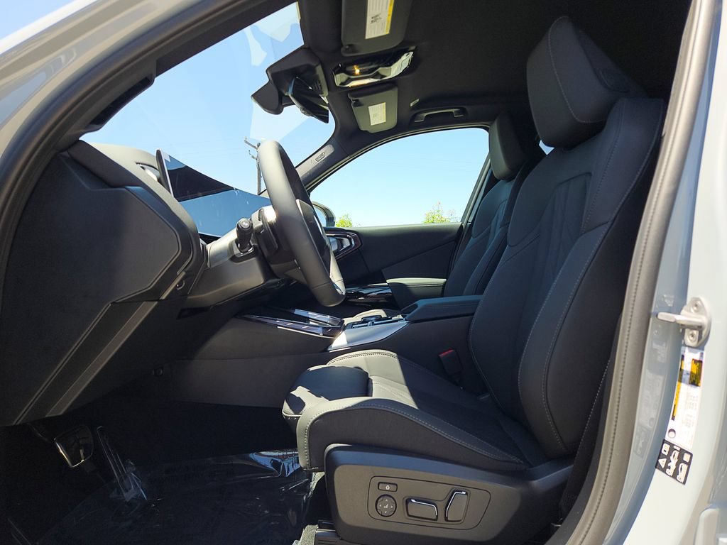 New 2026 Brooklyn Grey Metallic BMW 30 xDrive image 8