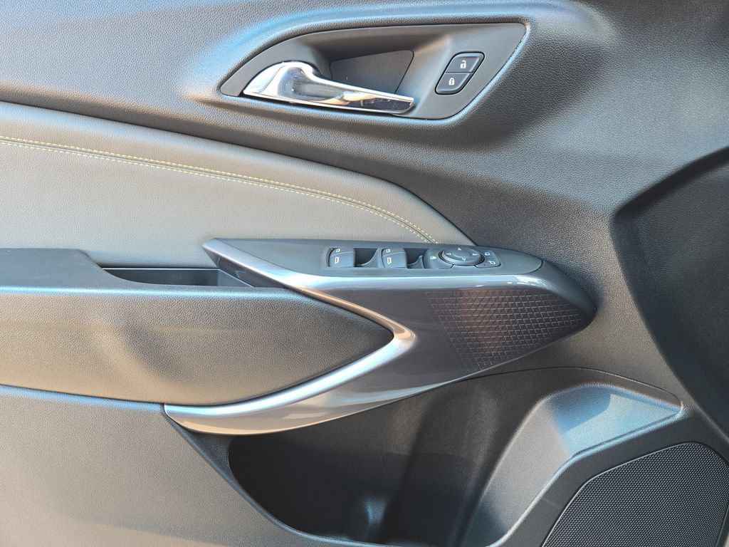 2026 Chevrolet Trax Activ - Photo 12