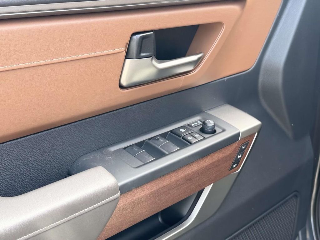 2026 Toyota Tundra 1794 Edition - Photo 17