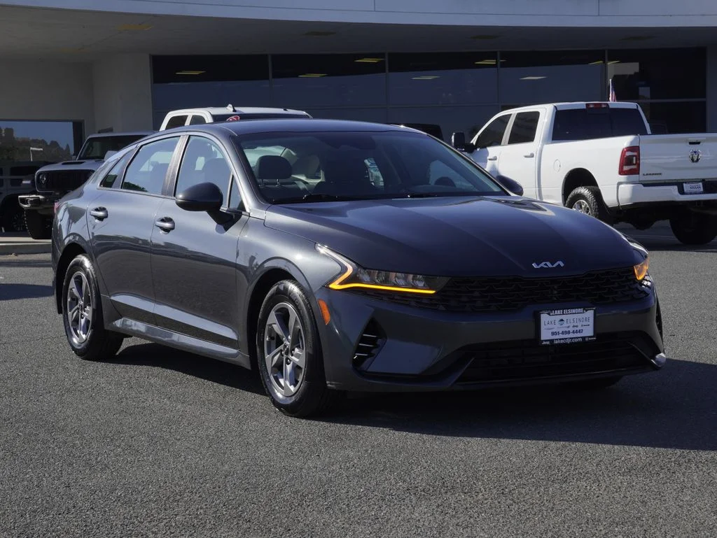 2023 Kia Optima LXS FWD's photo