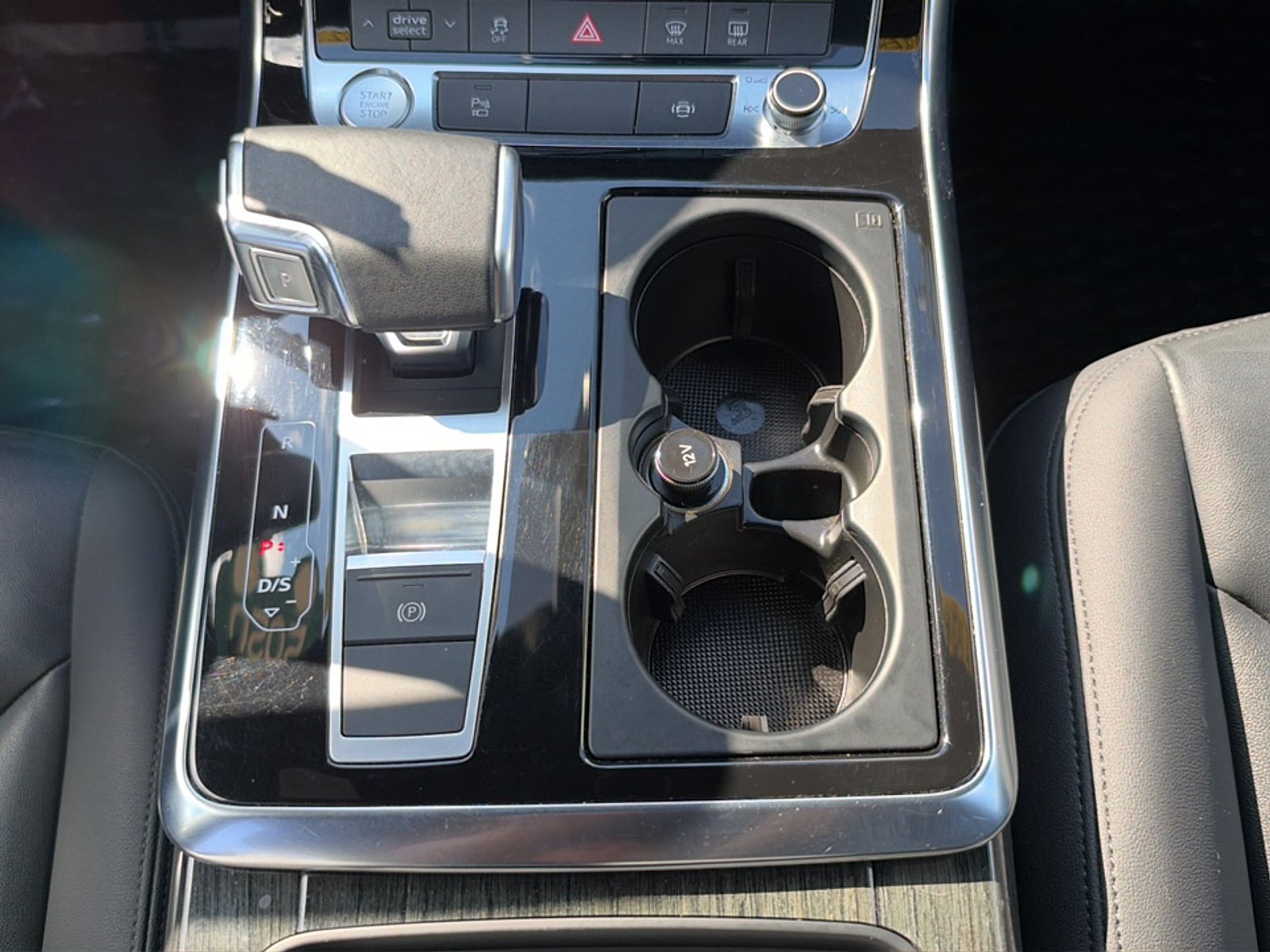 2020 Audi Q7 Premium Plus - Photo 44