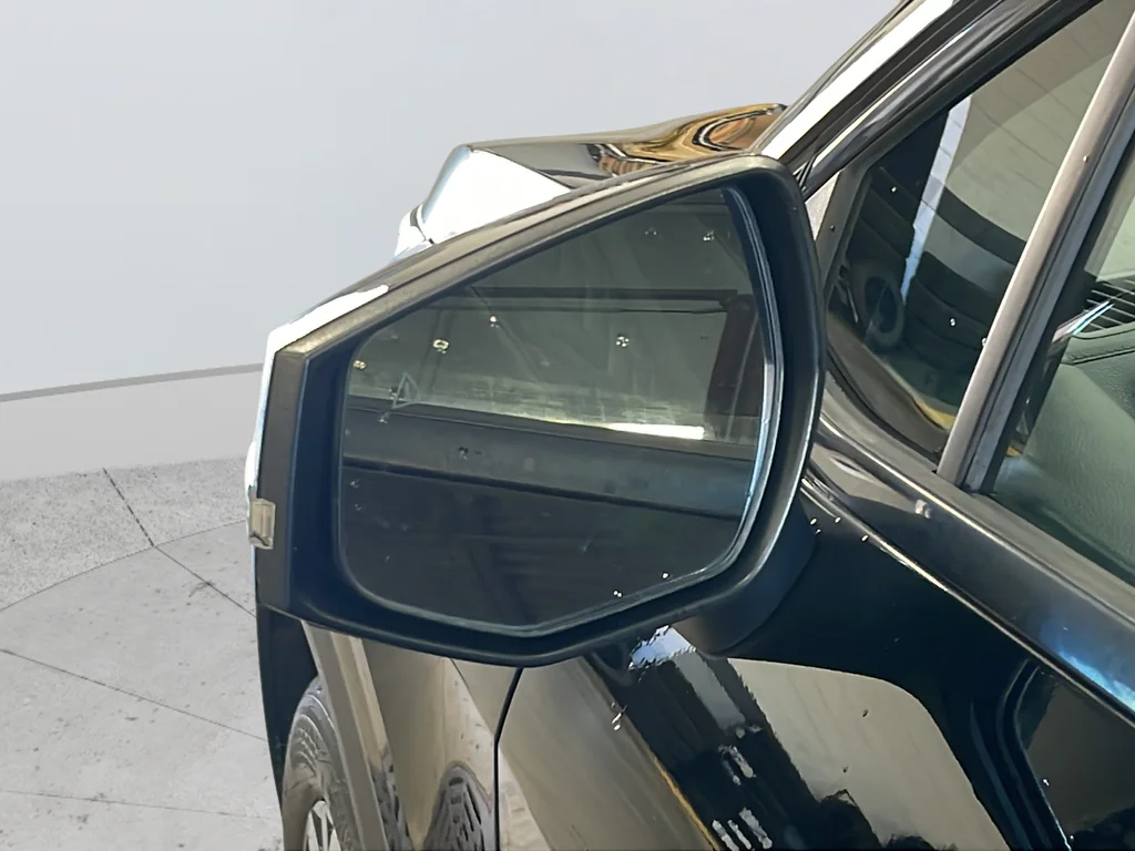 Certified Used 2023 Black Kia X-Line image 37