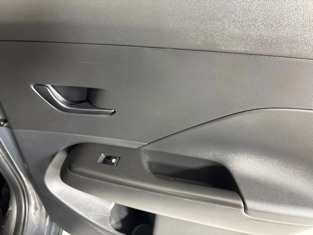 Used 2024 Gray Hyundai SEL image 18
