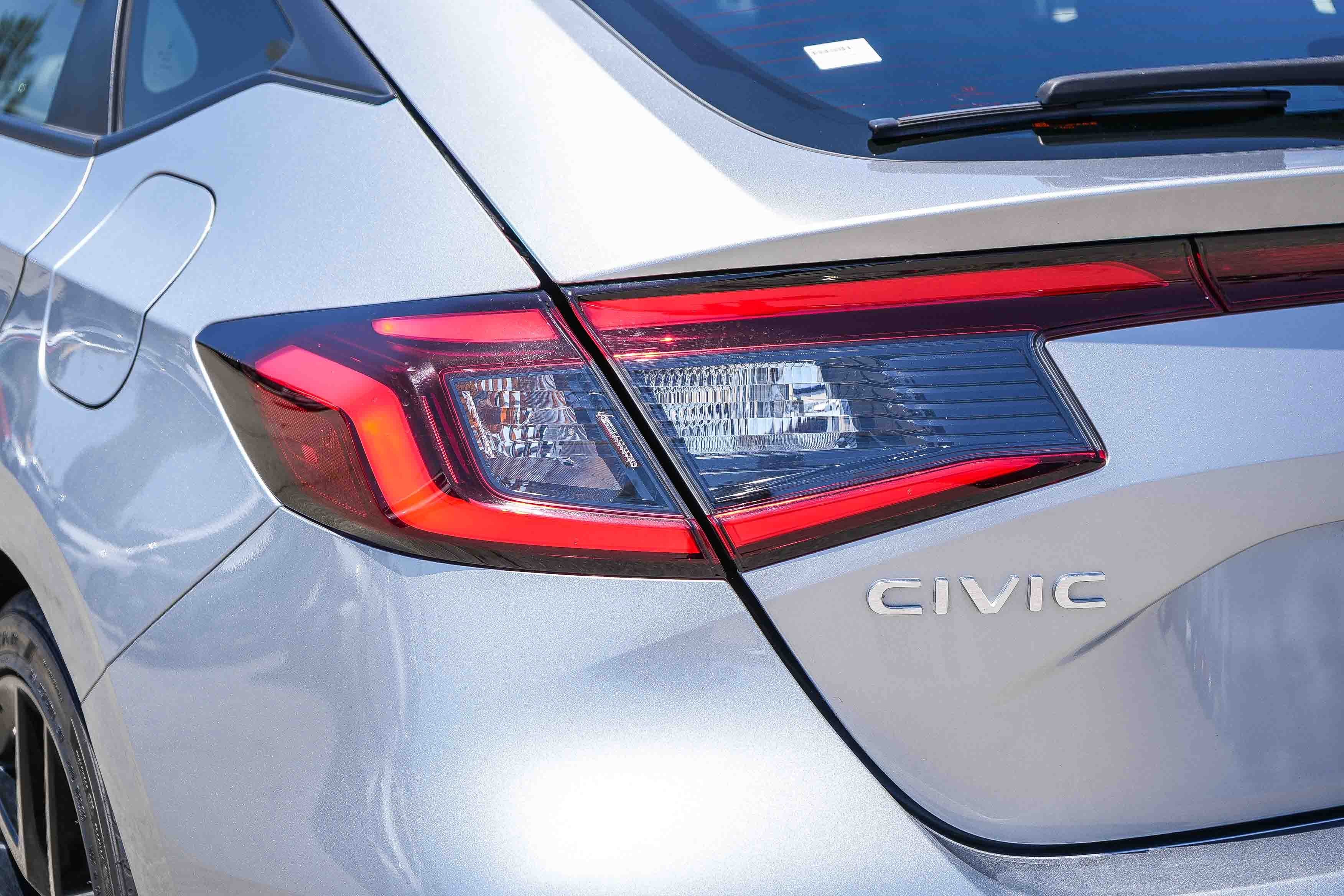 2023 Honda Civic Hatchback Sport - Photo 9