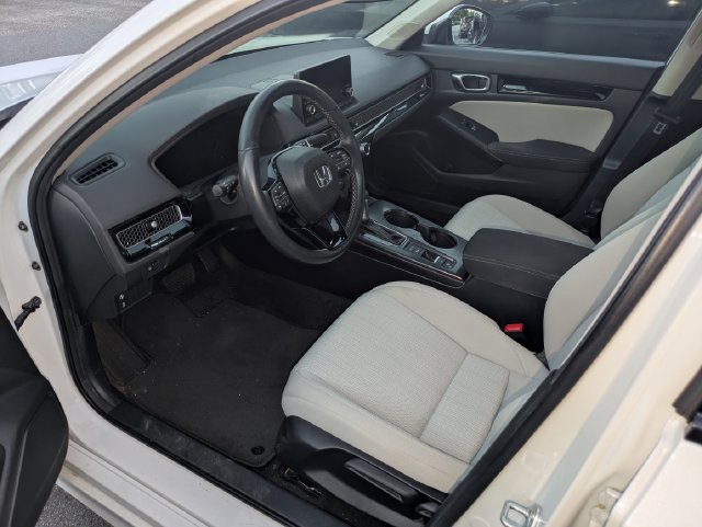 Used 2024 White Honda EX image 8