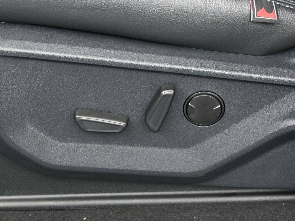 New 2026 Avalanche Ford Lariat image 11