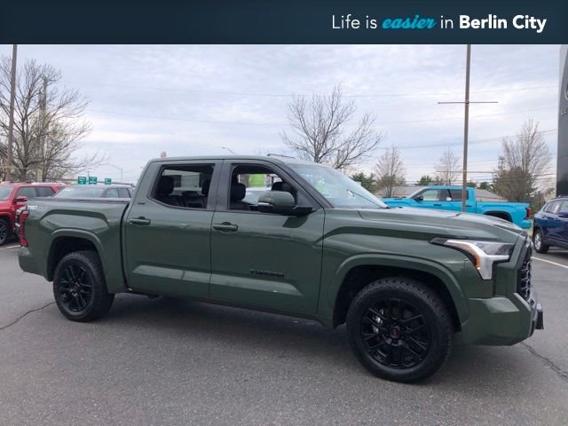 Used 2023 Green Toyota SR5 image 1