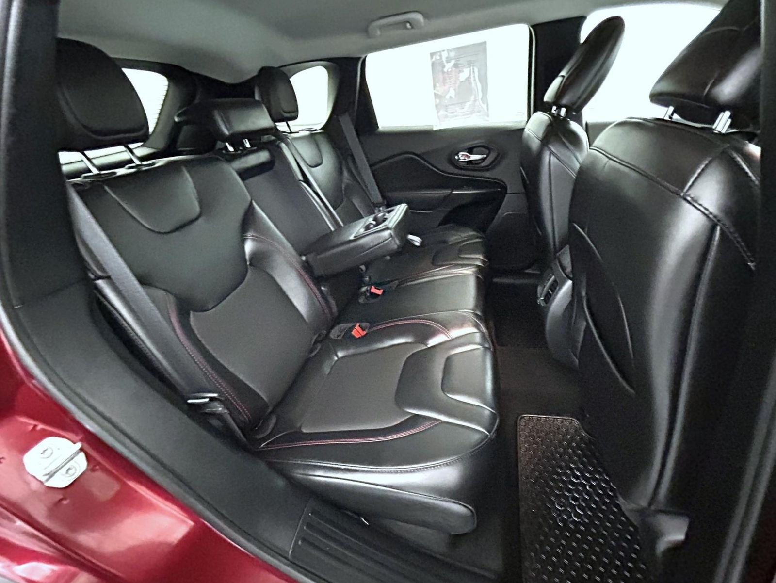 Used 2020 Red Jeep Trailhawk image 18