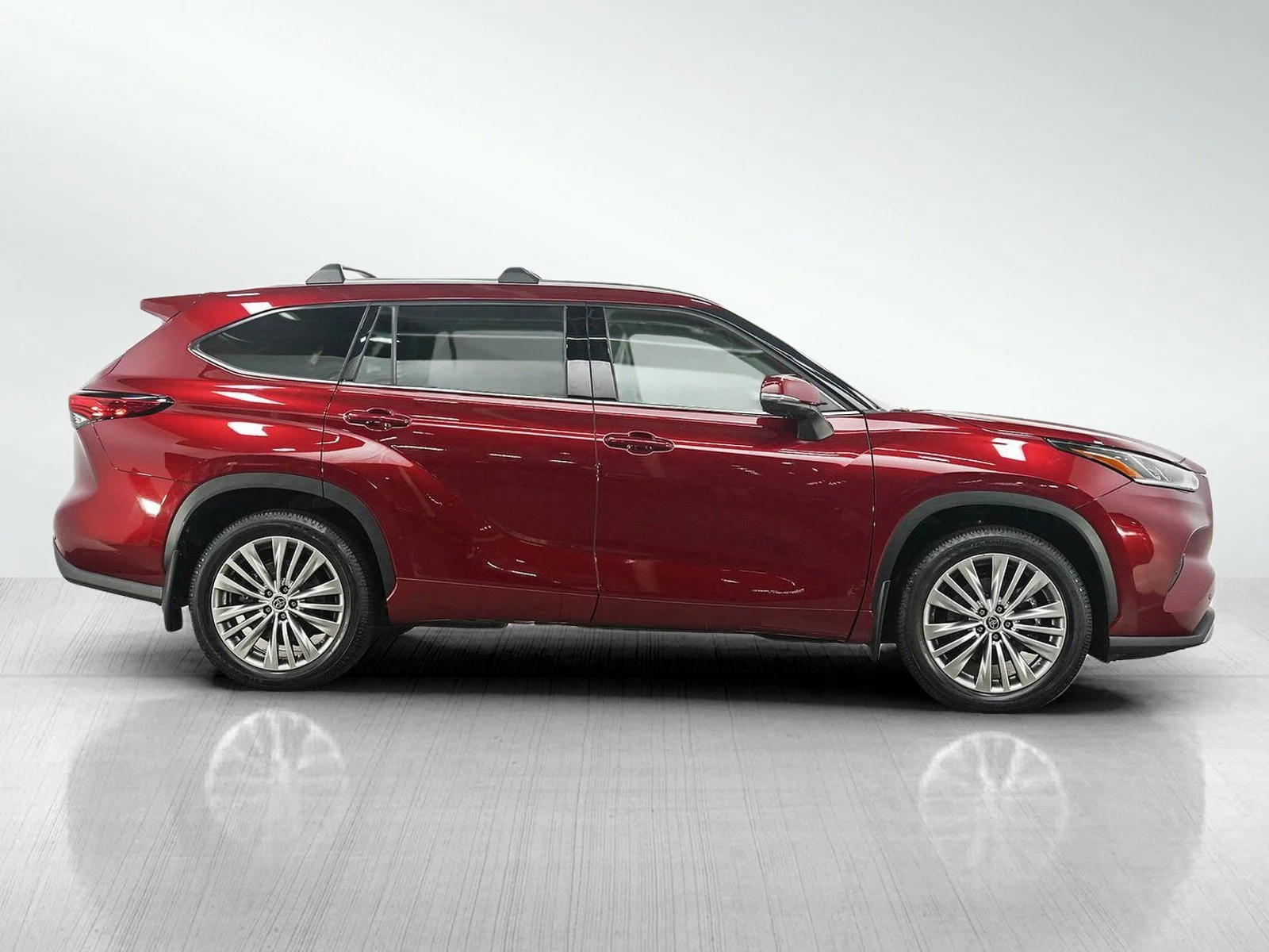 Used 2022 Red Toyota Platinum image 6