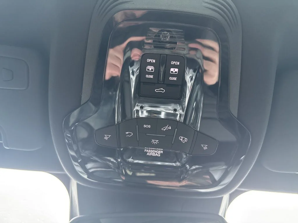 New 2026 Black Alfa Romeo Base image 22