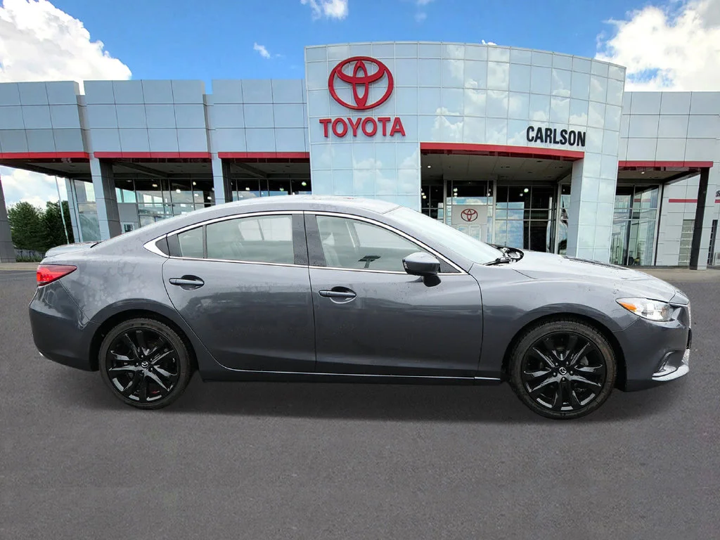 Used 2015 Gray Mazda i Touring image 4