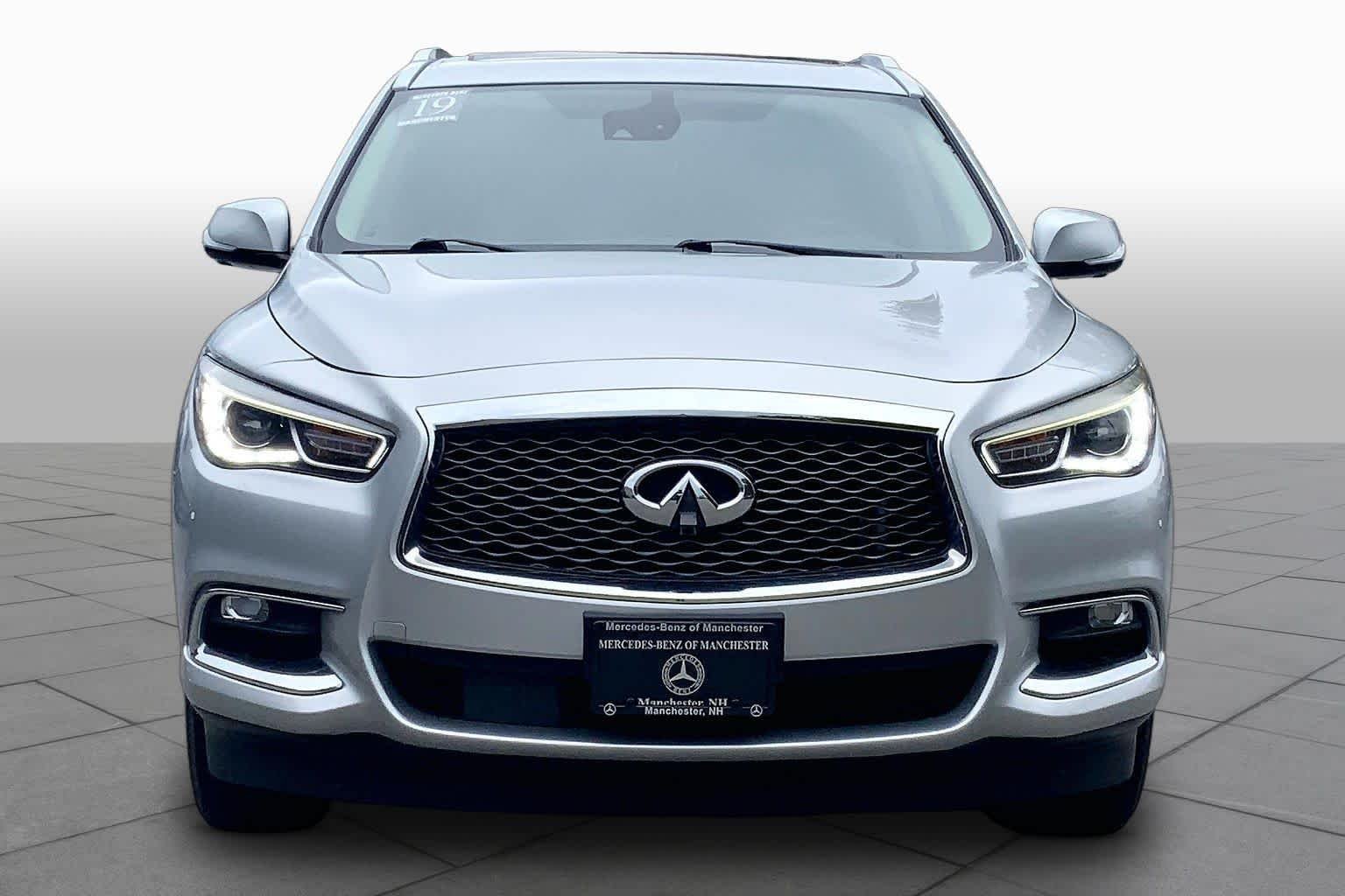 Pre-Owned 2019 INFINITI QX60 LUXE