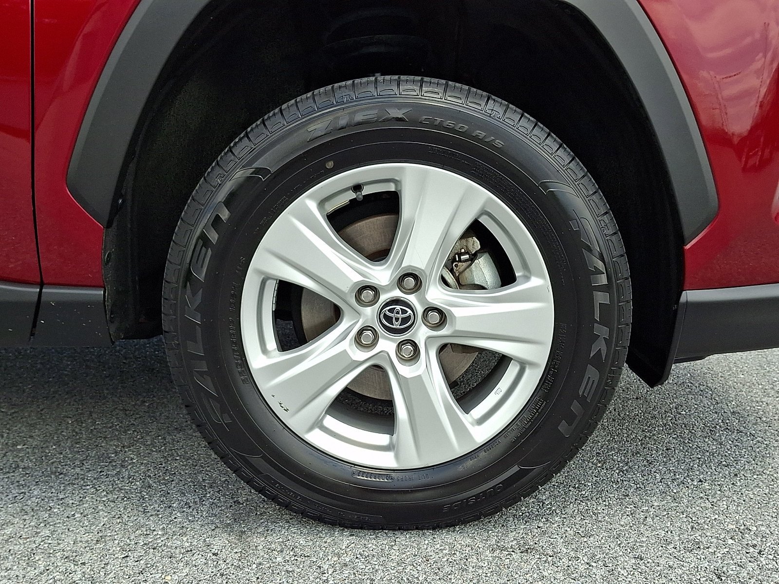 Used 2021 Ruby Flare Pearl Toyota Hybrid XLE image 9