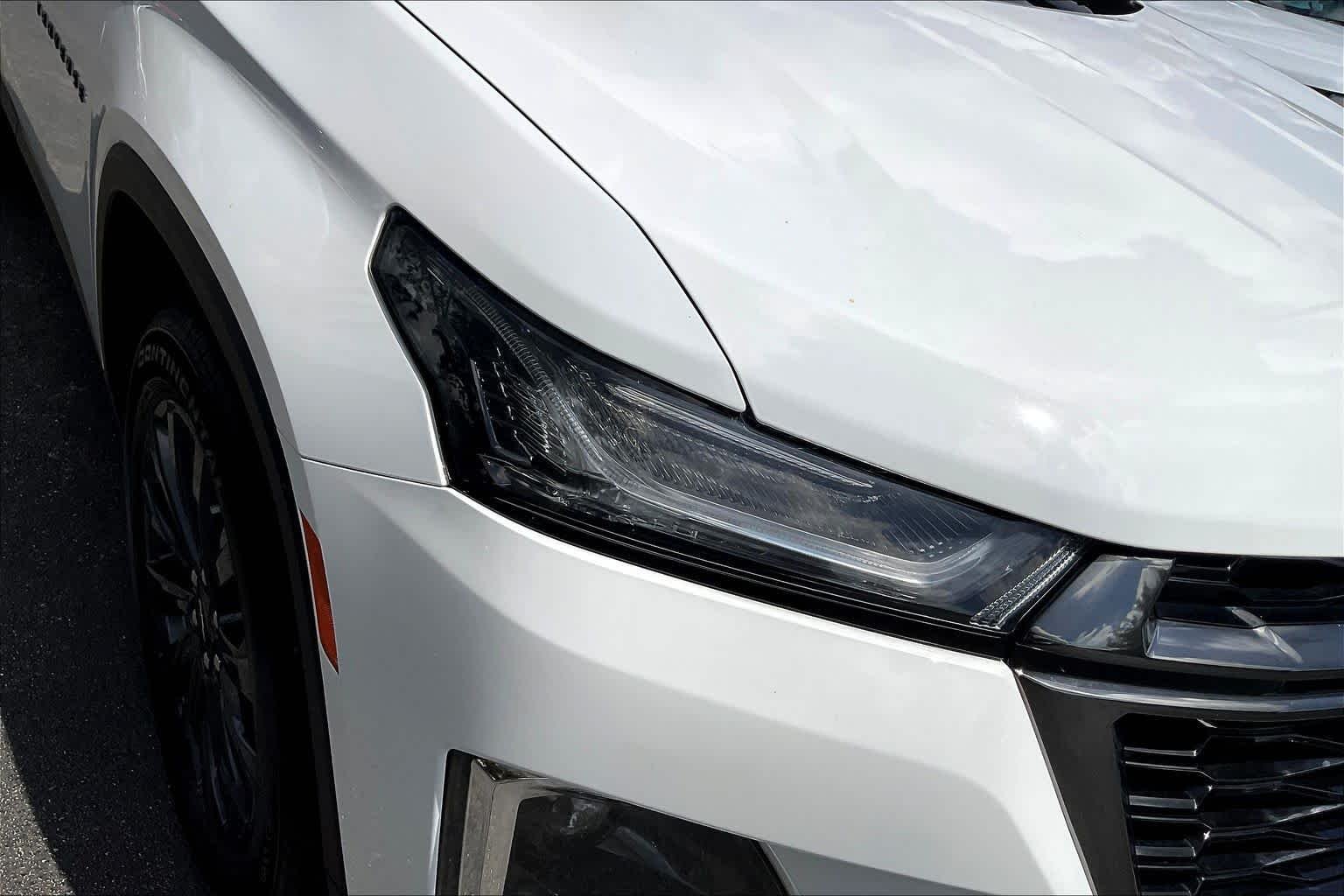 Used 2023 Summit White Chevrolet RS image 28