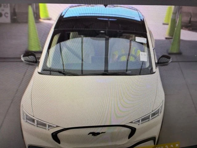 Used 2023 White Ford Premium image 2