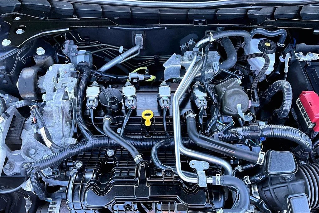 Certified Used 2023 Blue Nissan 2.5 SR image 31