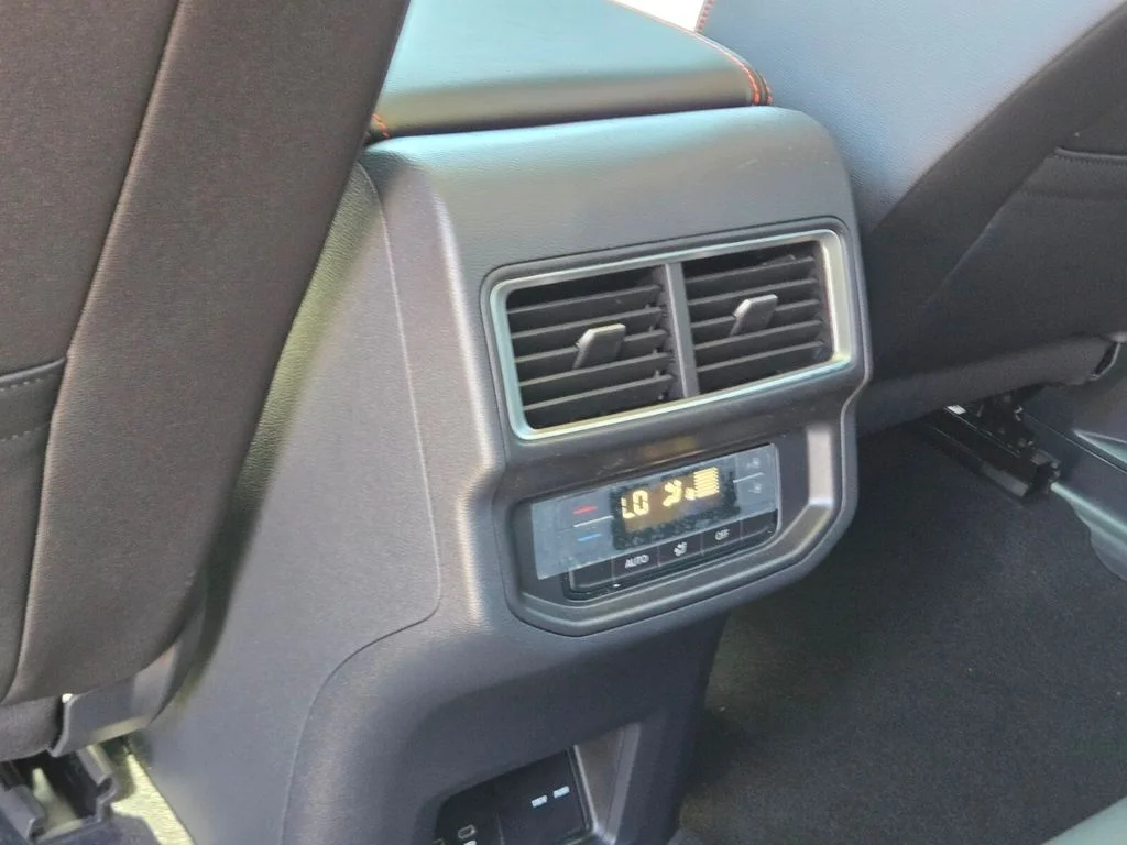 New 2026 Green Volkswagen 2.0T Peak Edition image 9