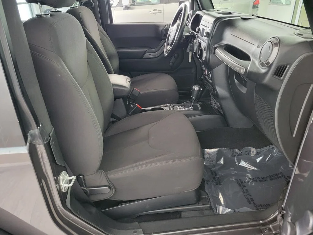 Used 2017 Gray Jeep Sport image 14