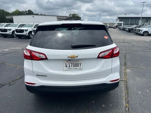 Used 2021 White Chevrolet LS image 4