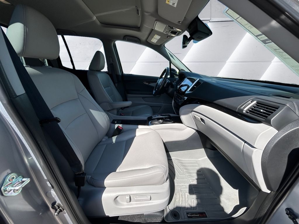 Used 2020 Gray Honda RTL-E image 13
