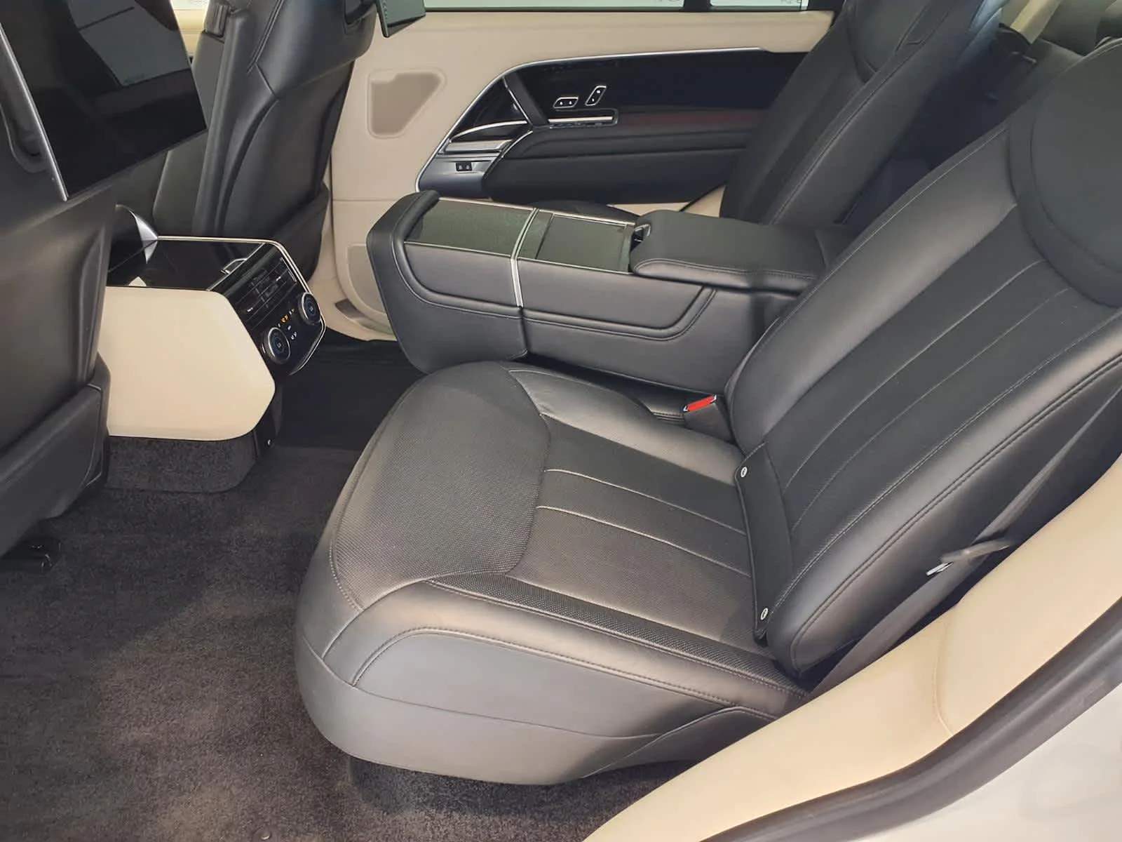 2023 Land Rover Range Rover Autobiography - Photo 20