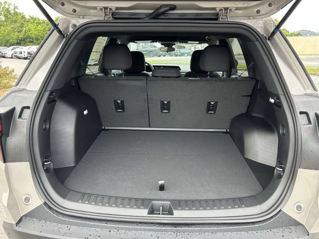 New 2027 Riverstone Metallic GMC Elevation image 11