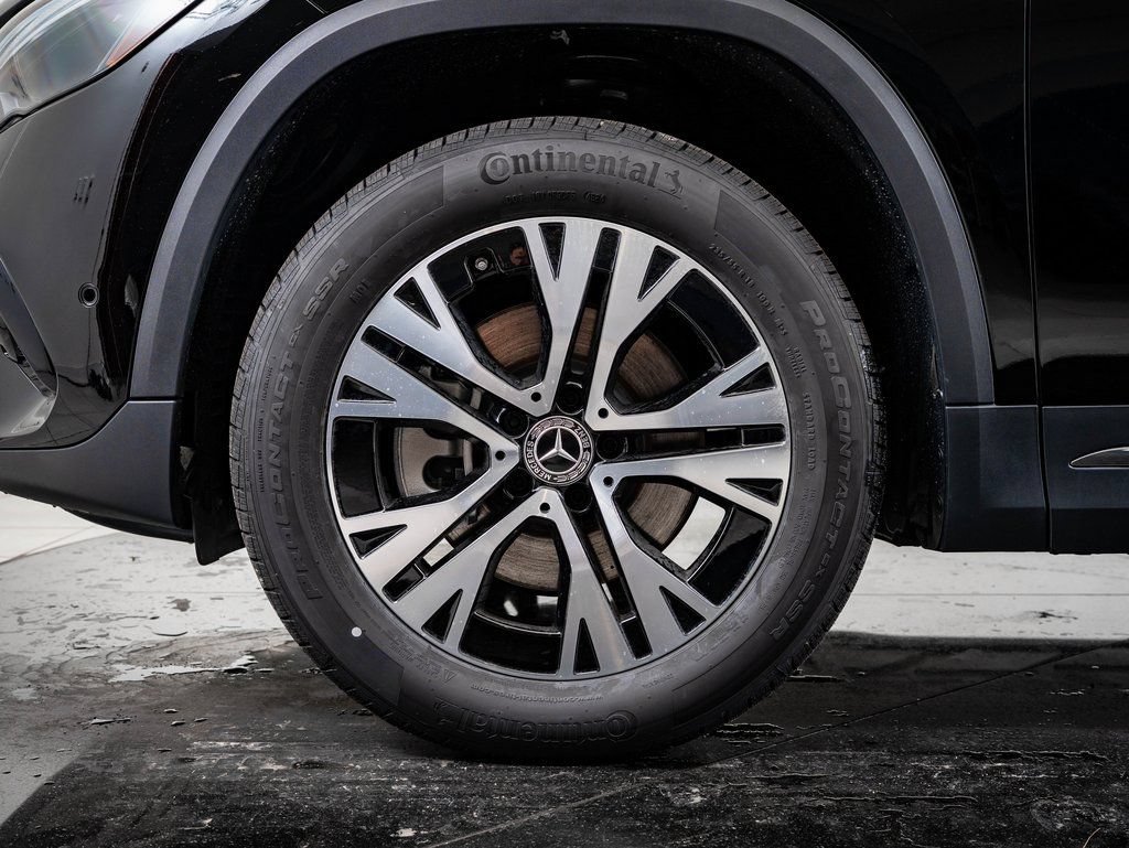New 2026 Night Black Mercedes-Benz GLA 250 image 14