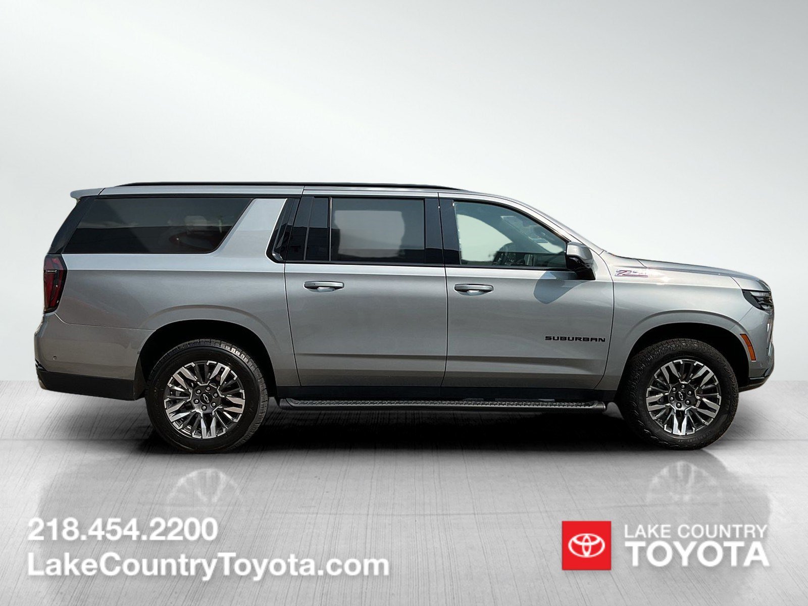 Used 2025 Gray Chevrolet Z71 image 6