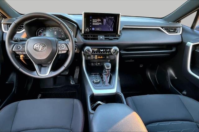 Certified Used 2025 MAGNETIC GRAY MET. Toyota  image 15