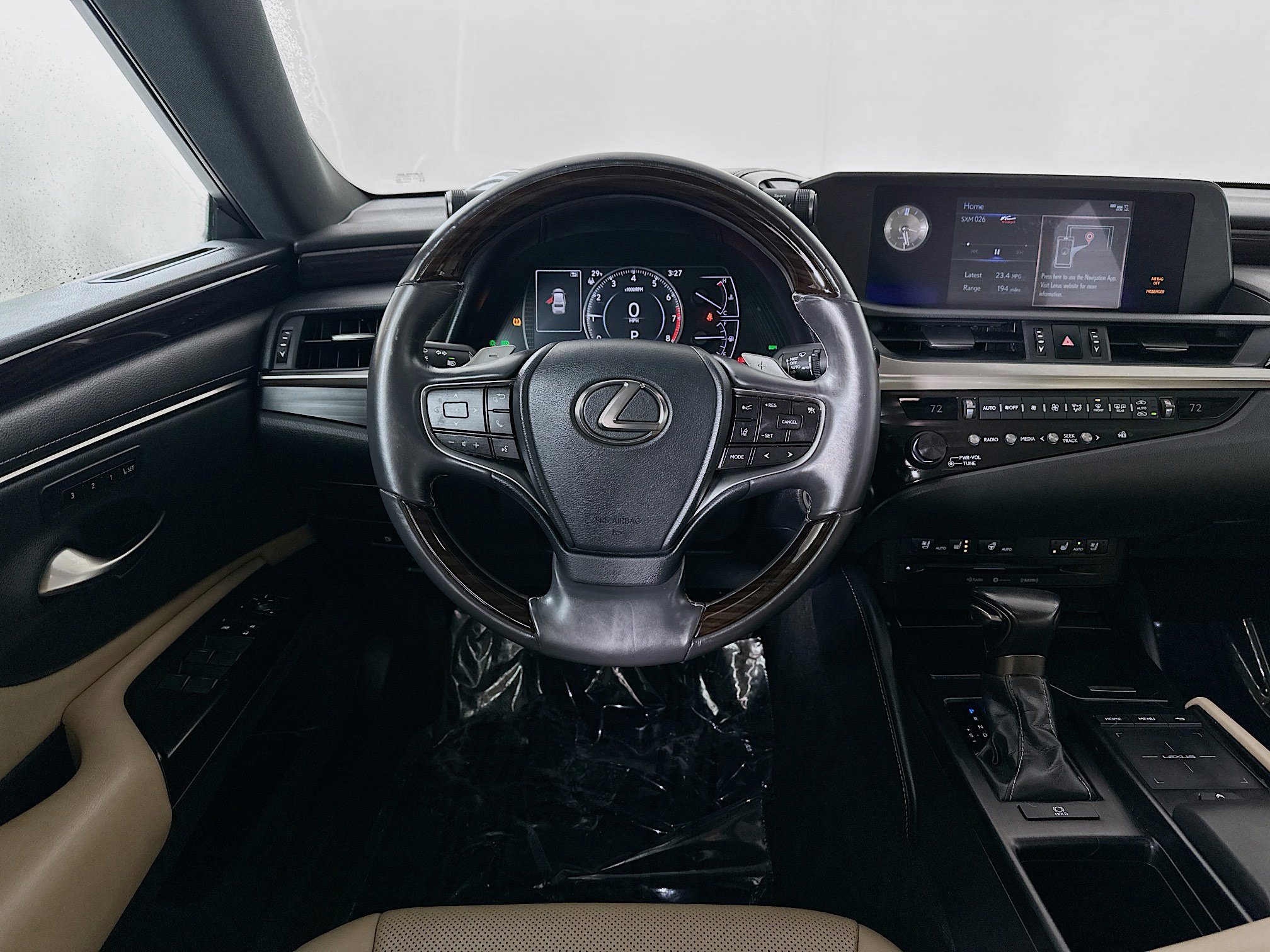 2019 Lexus ES 350 - Photo 22