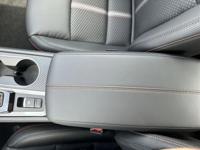 New 2026 Gray Sky Pearl / Super Black Two-tone Nissan SR image 23