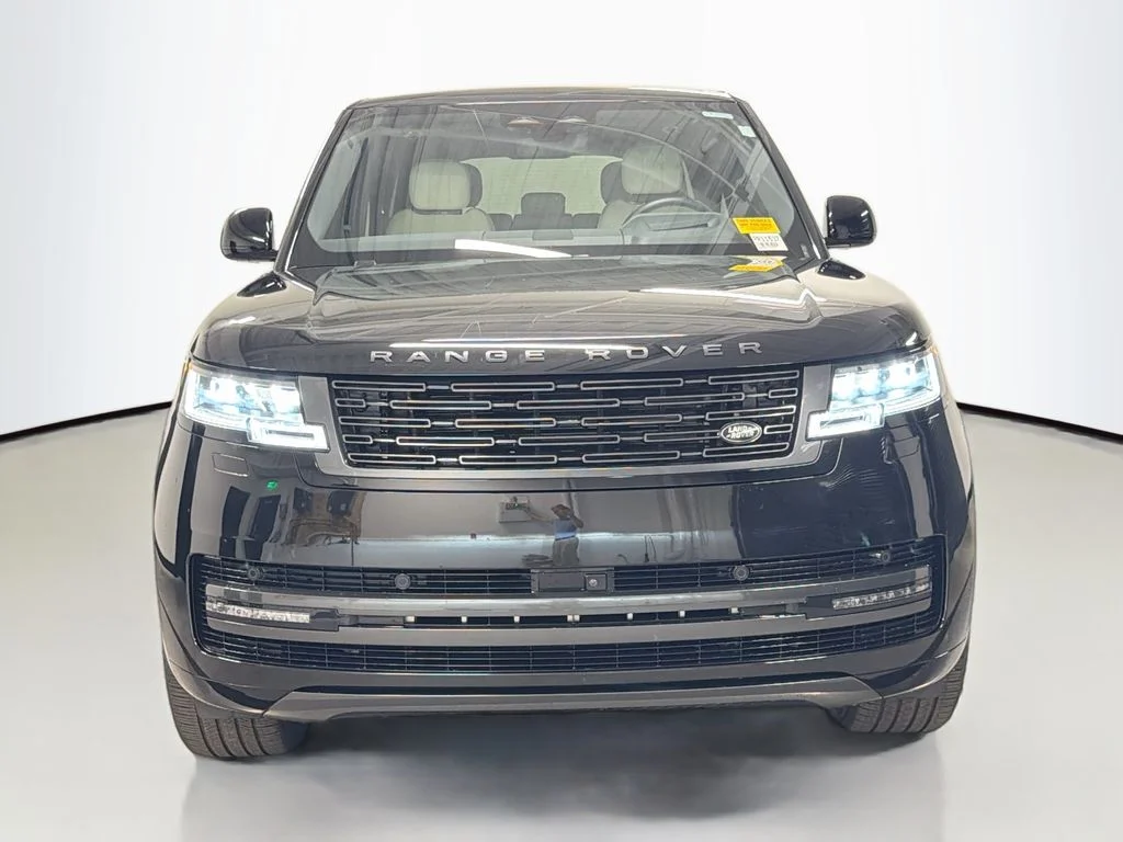 Used 2025 Black Land Rover SE image 6