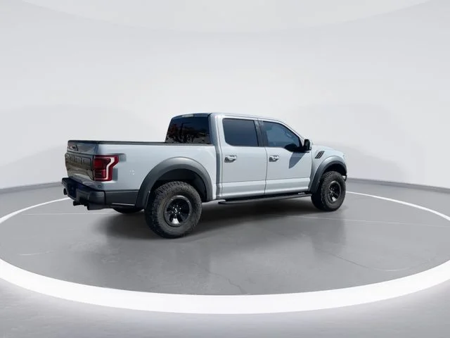 Used 2017 White Ford Raptor image 5