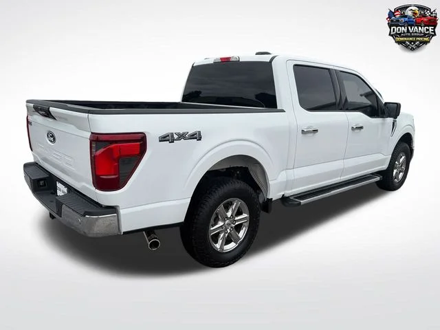 Used 2024 White Ford XLT image 5