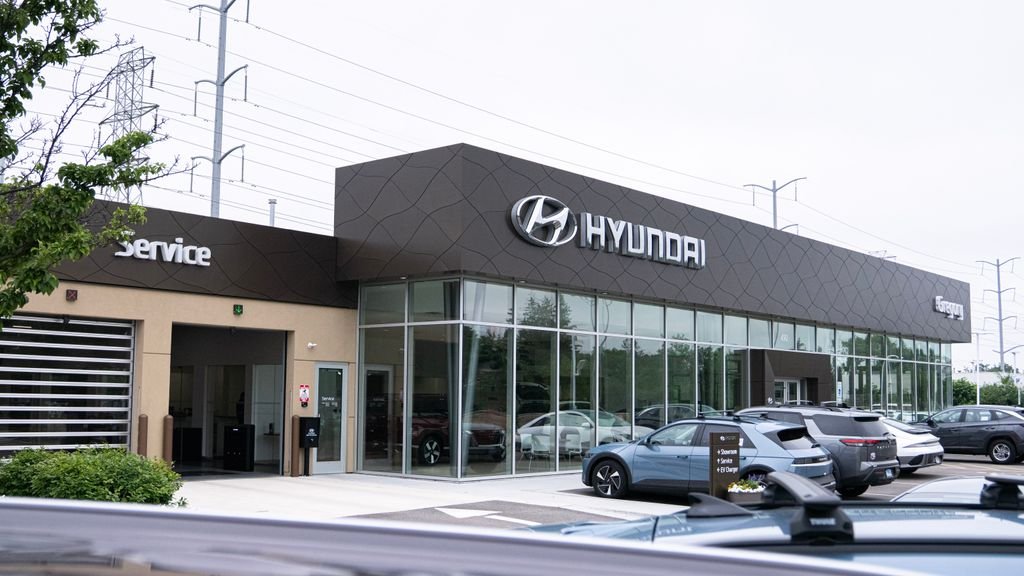 Certified 2026 Hyundai IONIQ 5 Limited with VIN 7YAKRDDC7TY048510 for sale in Highland Park, IL