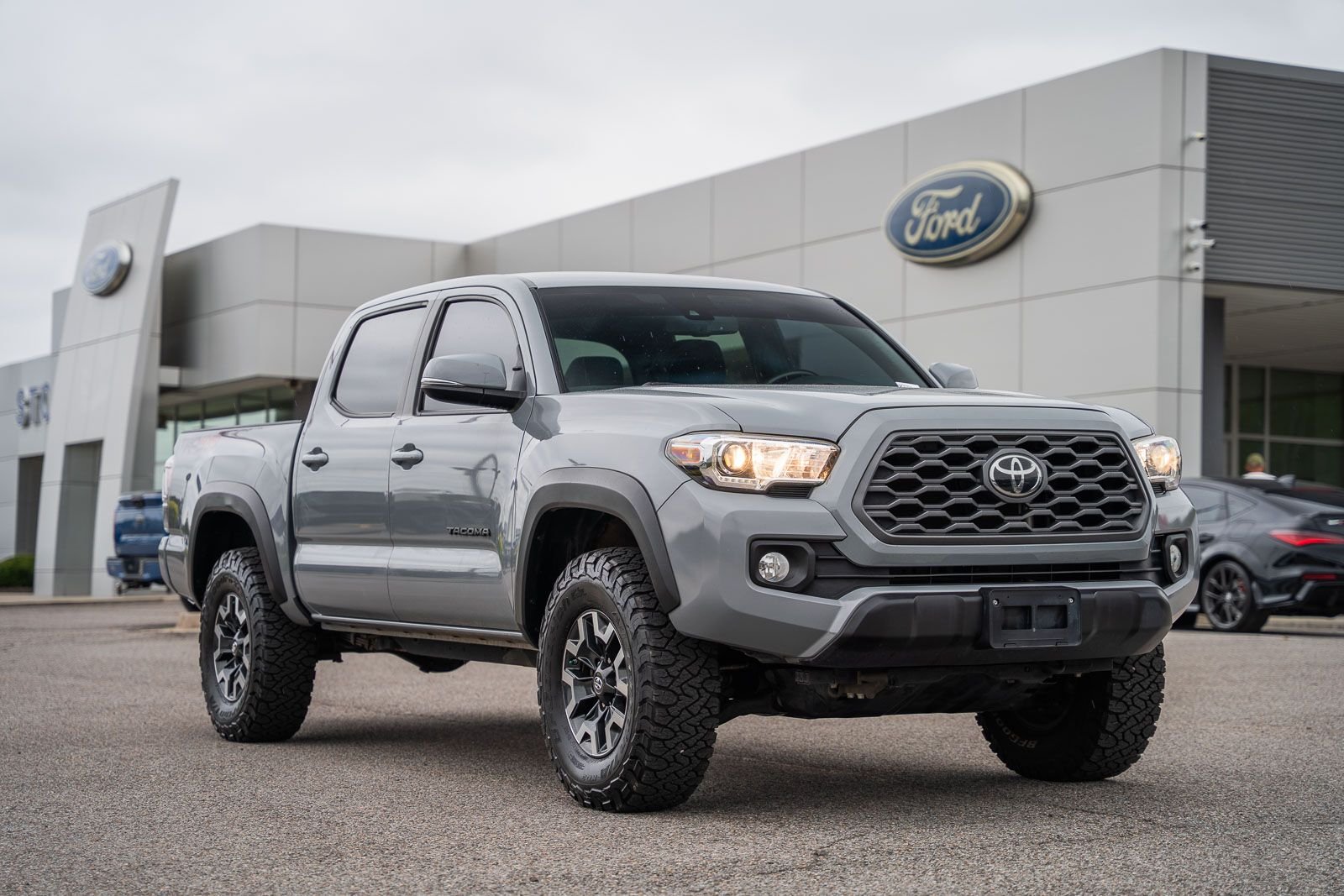 Certified Used 2021  Toyota TRD Off-Road image 1