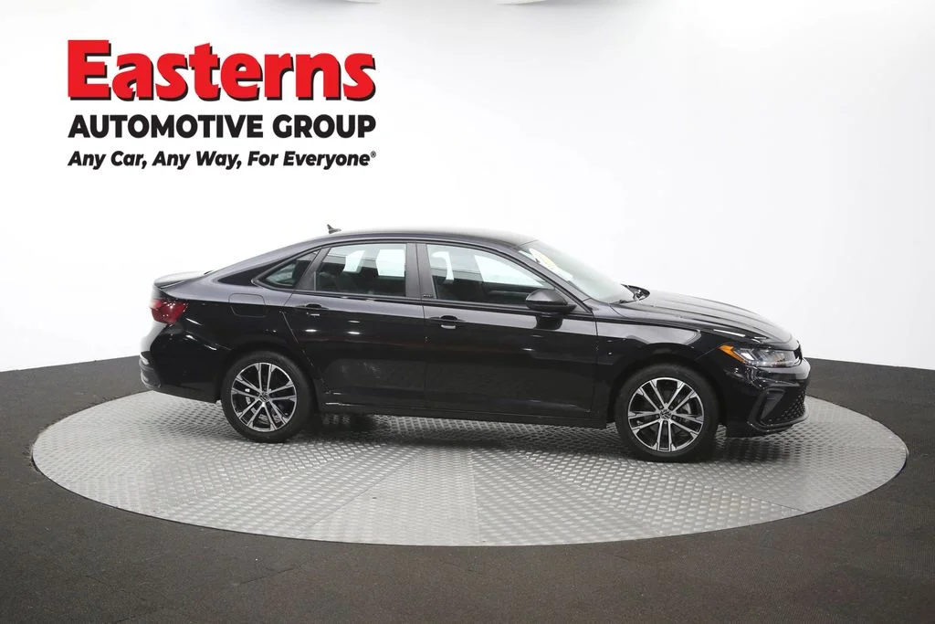 Used 2025 Black Volkswagen 1.5T Sport image 45