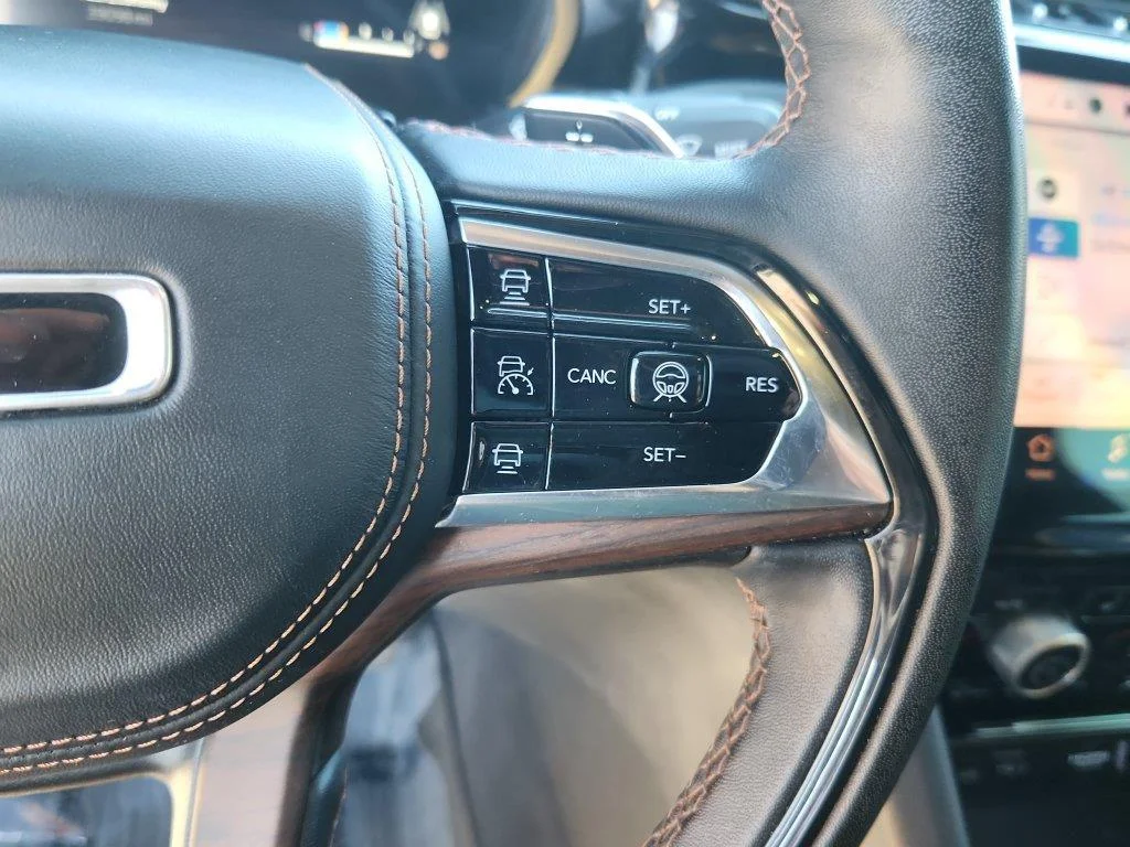 Used 2023 Bright White Clearcoat Jeep Summit image 23