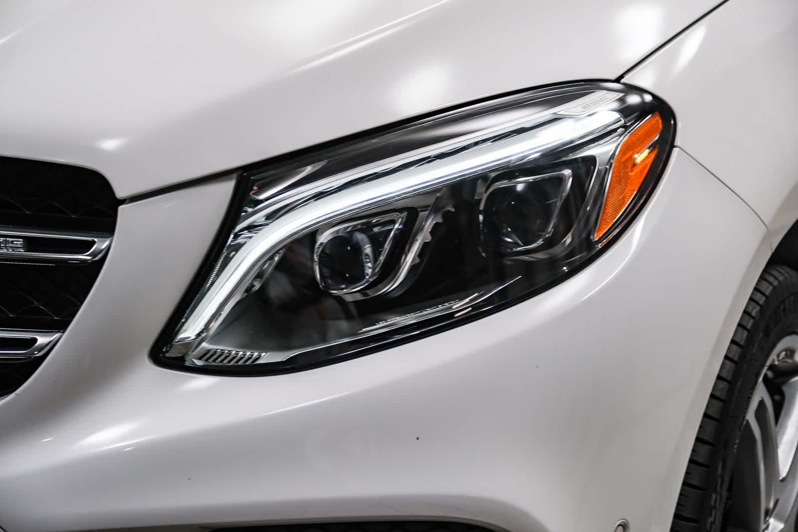 Used 2018 Polar White Mercedes-Benz AMG® GLE 43 image 11