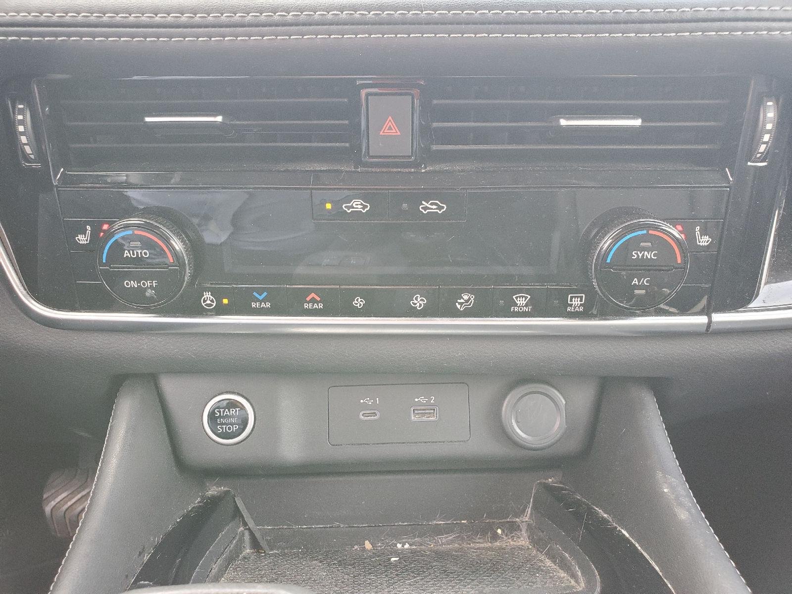 Used 2022 Boulder Gray Pearl Nissan SL image 14
