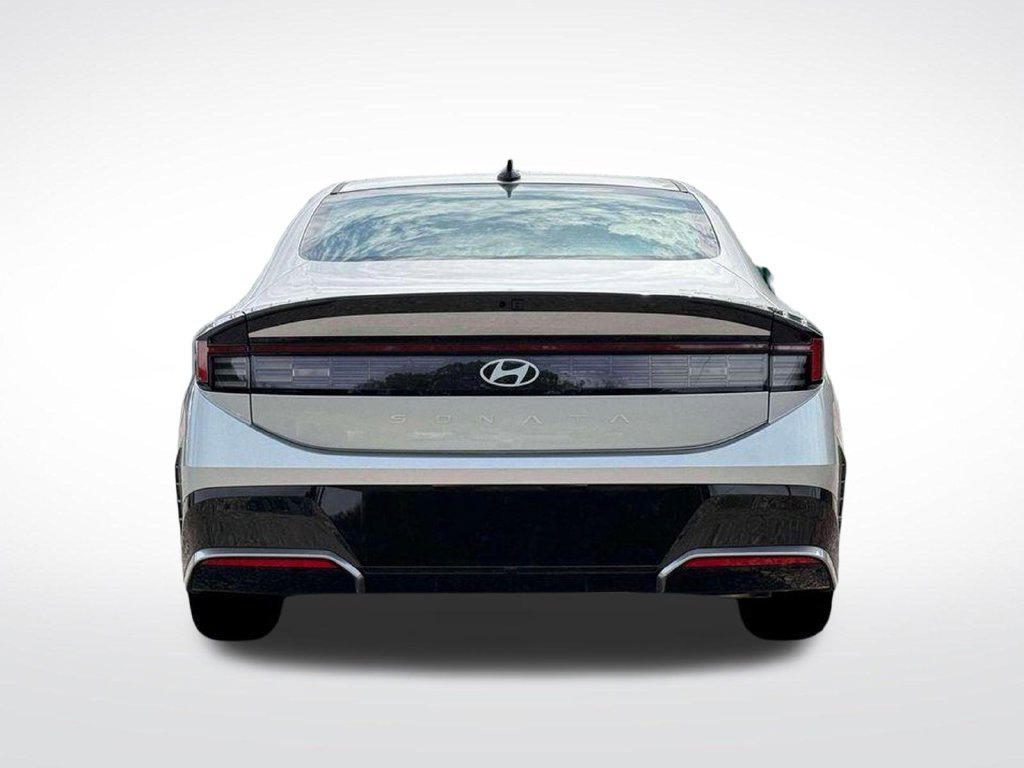 New 2026 Silver Hyundai SEL Sport image 25
