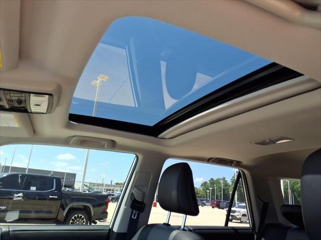 Certified Used 2023 ICE CAP Toyota  image 14